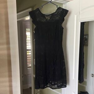 Monteau Elegant Black Lace Midi Dress